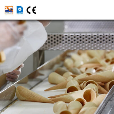 Voll automatische Montage-Linie Baquillo Kegel Produktionslinie für Lebensmittel Eiscreme gebaut Liefern Produktion und stabiles Produkt